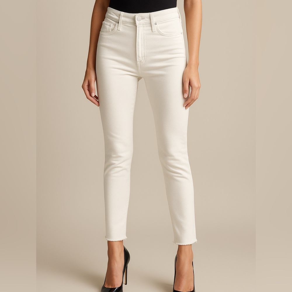 MOTHER High Waisted Looker Ankle Fray Jeans White Size 29 Raw Hem Stayin’ Alive